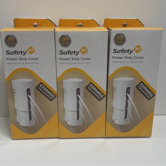 NIB Baby Proofing - Door Knob Covers, Power Strip Covers, Furniture Straps - Picture 13 of 15